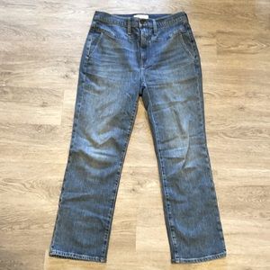 Slim Demi boot jeans with yoke stitching